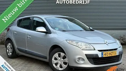 Occasion 2009 Renault Mégane III Business Hatchback | € 4.750 (Eerlijke prijs)