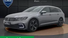 Zilver Gebruikt 2022 VW Passat Business Stationwagen | € 24.450 (Goede deal)