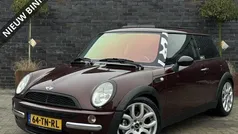 Rood Gebruikt 2003 Mini ONE Salt Hatchback | € 1.995 (Eerlijke prijs)