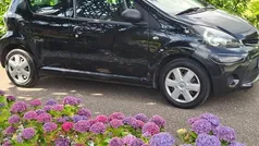 Gebruikt 2009 Toyota Aygo Hatchback | € 2.300 (Eerlijke prijs)