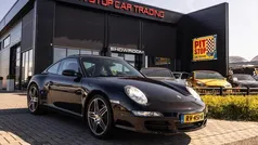 Zwart, metallic lak Gebruikt 2007 Porsche 911 Carrera 4S Coupé | € 47.500 (Eerlijke prijs)
