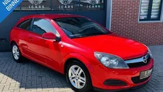 Rood Gebruikt 2008 Opel Astra GTC Hatchback | € 1.750 (Goede deal)