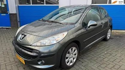 Occasion Peugeot 207 95 PK (69 kW) 2008 Hatchback