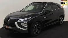 Zwart Gebruikt 2023 Mitsubishi Eclipse Cross Intense+ SUV | € 28.750 (Eerlijke prijs)