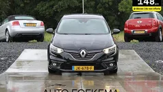 Zwart Gebruikt 2016 Renault Mégane III Bose Edition Hatchback | € 8.990 (Eerlijke prijs)
