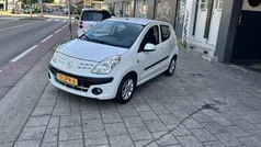 Wit Gebruikt 2013 Nissan Pixo Hatchback | € 2.950 (Eerlijke prijs)
