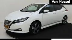 Wit Gebruikt 2019 Nissan Leaf N-Connecta Hatchback | € 15.440 (Eerlijke prijs)
