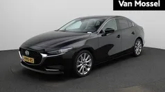 Gebruikt 2020 Mazda 3 Luxury Sedan | € 22.845 (Eerlijke prijs)