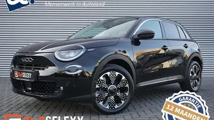 Occasion 2026 Fiat 600 La Prima SUV | € 27.675 (Super prijs)