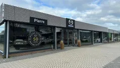 Wit Gebruikt 2020 Mazda 3 Luxury Sedan | € 22.245 (Eerlijke prijs)