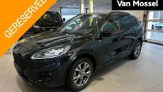 Gebruikt 2022 Ford Kuga Vignale SUV | € 25.945 (Eerlijke prijs)