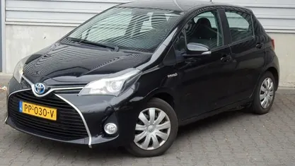 Occasion 2015 Toyota Yaris Hatchback | € 9.340 (Eerlijke prijs)