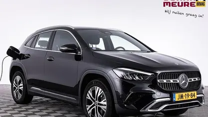 Occasion Mercedes GLA250 Business 218 PK (160 kW) 2024 Zwart SUV