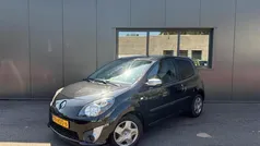 Zwart Gebruikt 2011 Renault Twingo Collection Hatchback | € 3.140 (Eerlijke prijs)