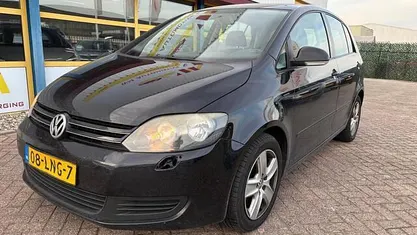 Occasion 2010 VW Golf Plus Cross Comfortline MPV | € 1.999 (Super prijs)