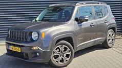 Grijs, metallic lak Gebruikt 2017 Jeep Renegade Night Eagle SUV | € 16.440 (Goede deal)