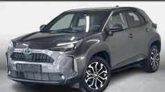 , metallic lak Gebruikt 2022 Toyota Yaris Cross SUV | € 28.450 (Eerlijke prijs)