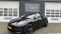 Zwart Gebruikt 2023 Tesla Model Y Performance SUV | € 46.900 (Eerlijke prijs)