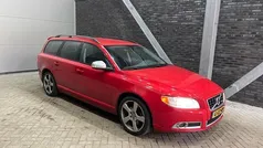 Rood Gebruikt 2010 Volvo V70 Summum Stationwagen | € 12.700 (Eerlijke prijs)