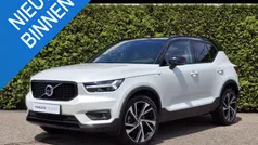 Wit Gebruikt 2021 Volvo XC40 R-Design SUV | € 39.940 (Eerlijke prijs)