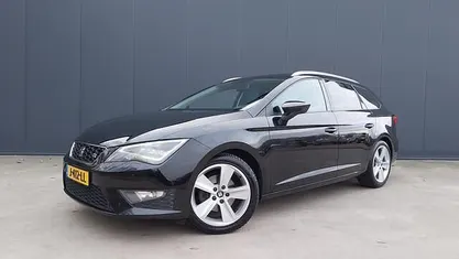 Zwart Gebruikt 2015 Seat Leon ST FR Stationwagen | € 10.950 (Goede deal)