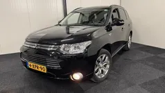 Zwart Gebruikt 2014 Mitsubishi Outlander Instyle SUV | € 7.940 (Eerlijke prijs)