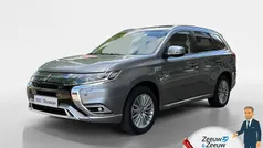 Gebruikt 2020 Mitsubishi Outlander P-HEV Intense+ SUV | € 23.545 (Eerlijke prijs)