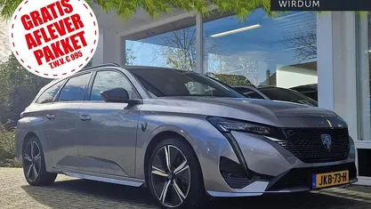 Zilver Gebruikt 2024 Peugeot 308 SW GT Stationwagen | € 30.945 (Eerlijke prijs)