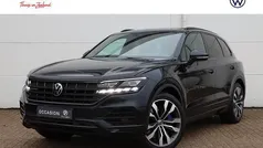 Suv Gebruikt 2022 VW Touareg Elegance SUV | € 56.950 (Eerlijke prijs)