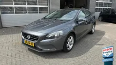 Gebruikt 2013 Volvo V40 Kinetic Stationwagen | € 11.400 (Eerlijke prijs)