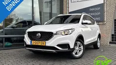 Wit Gebruikt 2020 MG ZS Comfort Sedan | € 10.900 (Eerlijke prijs)