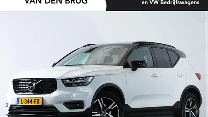 Wit Occasion 2021 Volvo XC40 R-Design SUV | € 33.195 (Eerlijke prijs)