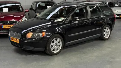 Occasion Volvo V50 Kinetic 140 PK (102 kW) 2004 Zwart Stationwagen