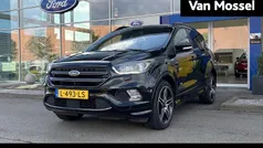 Zwart Gebruikt 2017 Ford Kuga ST-Line SUV | € 17.845 (Eerlijke prijs)