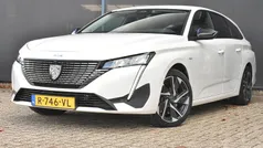 Wit Gebruikt 2022 Peugeot 308 Allure Stationwagen | € 24.895 (Eerlijke prijs)