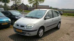 Grijs Gebruikt 2000 Renault Scénic MPV | € 895 (Eerlijke prijs)