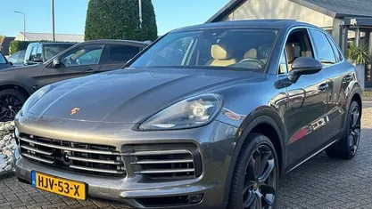 Occasion Porsche Cayenne Sport 341 PK (250 kW) 2018 Grijs SUV