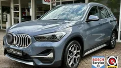 Grijs, metallic lak Gebruikt 2020 BMW X1 Sport Line SUV | € 25.900 (Eerlijke prijs)