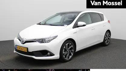 Occasion 2020 Toyota Auris Executive Hatchback | € 14.900 (Eerlijke prijs)