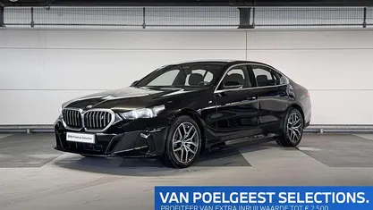 Zwart Gebruikt 2024 BMW i5 Comfort Edition Sedan | € 56.900 (Eerlijke prijs)