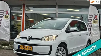 Gebruikt 2023 VW up! Hatchback | € 13.950 (Eerlijke prijs)