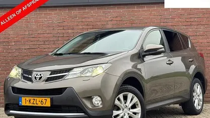 Bruin Gebruikt 2013 Toyota RAV4 Business Edition SUV | € 15.995 (Eerlijke prijs)