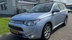 Blauw Gebruikt 2014 Mitsubishi Outlander Instyle SUV | € 11.750 (Goede deal)