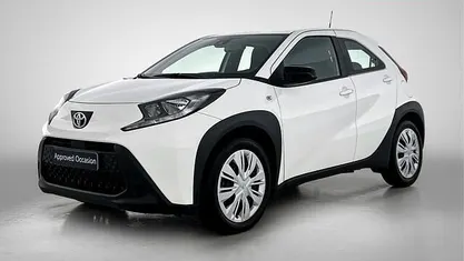 Occasion 2024 Toyota Aygo X Play SUV | € 17.950 (Eerlijke prijs)