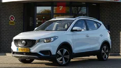 Wit Gebruikt 2019 MG ZS Luxury SUV | € 12.885 (Eerlijke prijs)