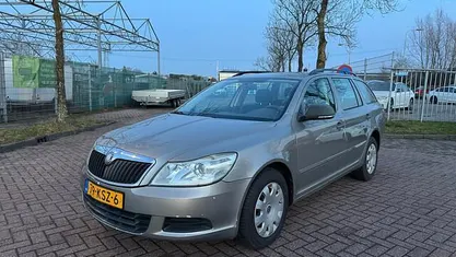 Occasion 2010 Skoda Octavia Comfort Stationwagen | € 2.499 (Eerlijke prijs)