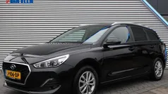 Zwart Gebruikt 2020 Hyundai i30 Comfort Stationwagen | € 17.690 (Eerlijke prijs)
