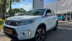Wit Gebruikt 2021 Suzuki Vitara Style SUV | € 22.995 (Eerlijke prijs)