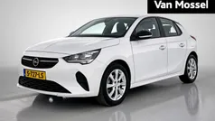 Wit Gebruikt 2023 Opel Corsa Edition Hatchback | € 14.440 (Eerlijke prijs)
