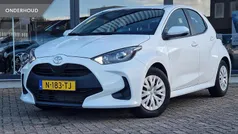 Wit Gebruikt 2022 Toyota Yaris Comfort Hatchback | € 15.950 (Goede deal)